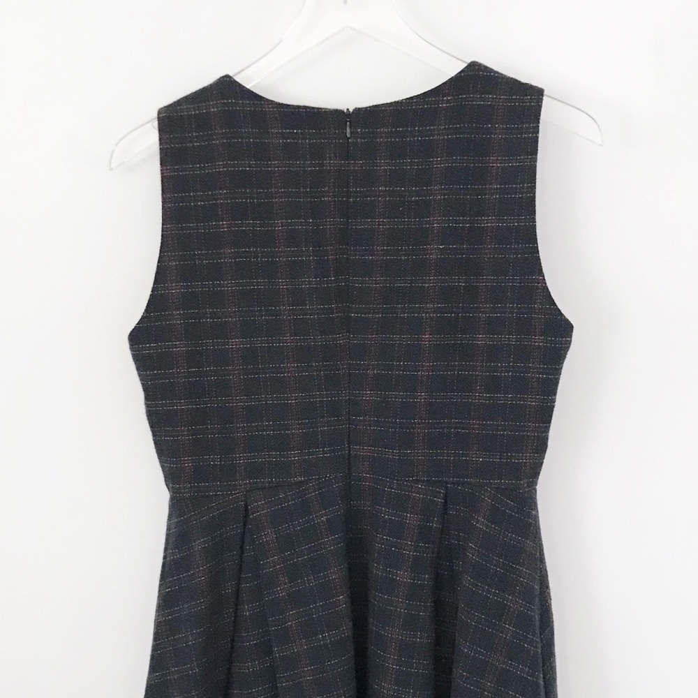Modcloth Black Textured Square-Neck Fit-and-Flare Dress - Picture 7 of 9